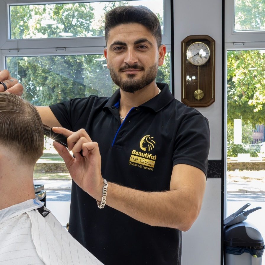 Mohamad, Friseur bei Beautiful Hair Group in Osnabrück